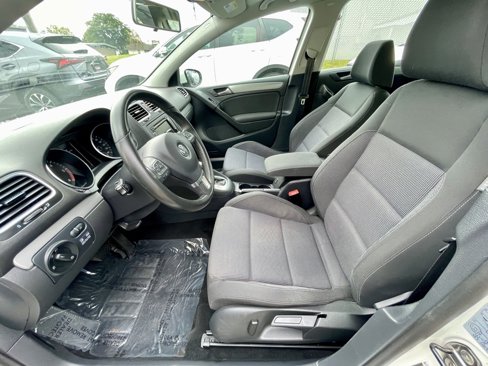 Used 2012 Volkswagen Golf TDI image 17