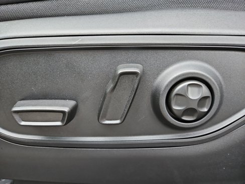 New 2025 Jeep Grand Cherokee L Altitude image 22