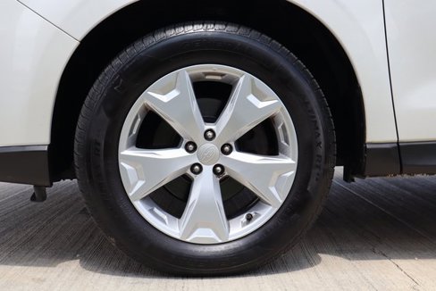 Used 2015 Subaru Forester 2.5i w/ Alloy Wheel Package image 23