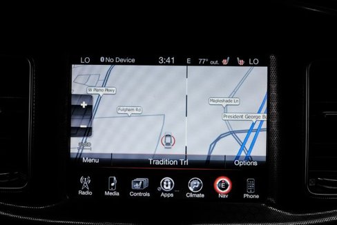 Used 2016 Dodge Charger SXT w/ Navigation & Travel Group image 28