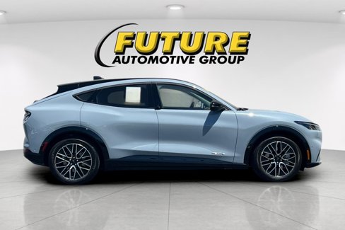 Certified 2024 Ford Mustang Mach-E Premium image 2