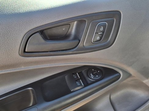 Used 2022 Ford Transit Connect XL image 14