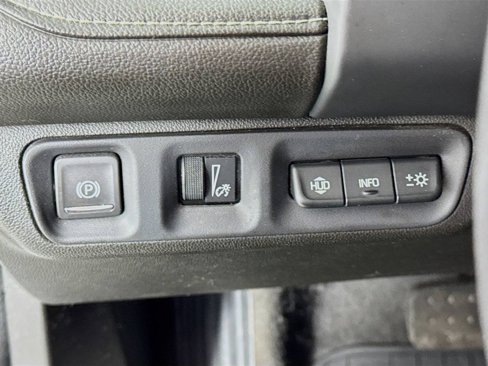 Used 2021 GMC Acadia SLT w/ Elevation Edition image 10