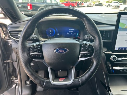 Certified 2022 Ford Explorer ST w/ Equipment Group 401A image 13