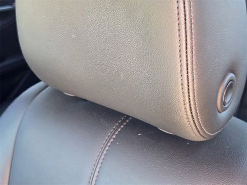 Used 2015 Chevrolet Impala LT w/ Convenience Package image 10