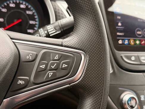 Used 2025 Chevrolet Malibu LT image 13