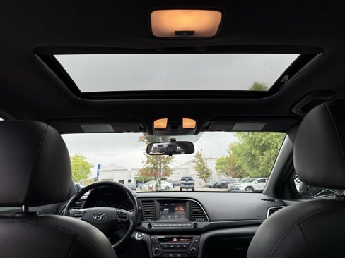 Used 2018 Hyundai Elantra Sport image 29