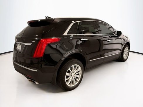 Used 2017 Cadillac XT5 FWD w/ LPO, Wheel Lock Package image 4