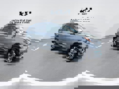 Used 2022 Kia Niro EX w/ Cold Weather Package image 2