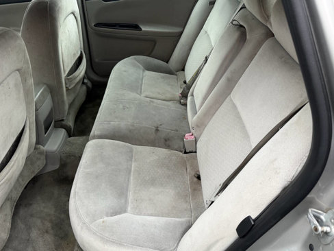 Used 2007 Chevrolet Impala LT image 13