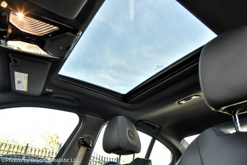 Used 2024 BMW 330i xDrive Sedan w/ Premium Package image 29