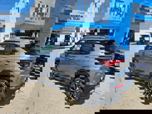 New 2026 Chevrolet TrailBlazer LT w/ Convenience Package image 2