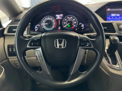 Used 2013 Honda Odyssey EX image 18