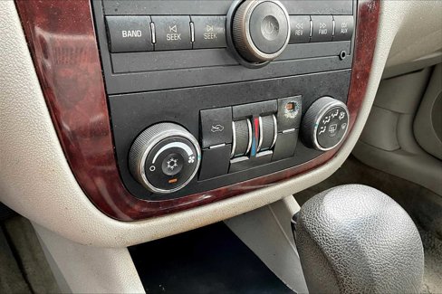 Used 2007 Chevrolet Impala LT image 30
