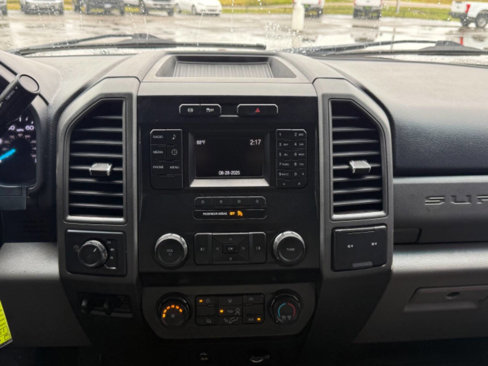 Used 2019 Ford F250 XL w/ Power Equipment Group image 29