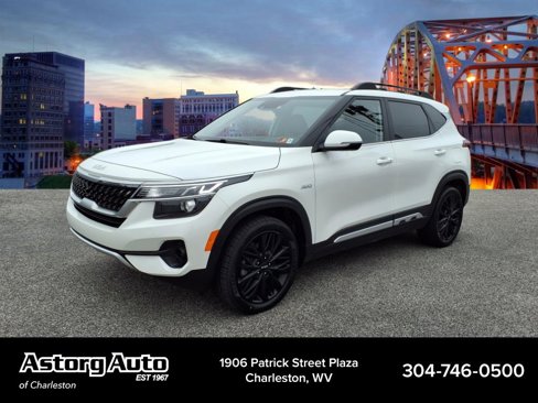 Used 2023 Kia Seltos Nightfall Edition image 6