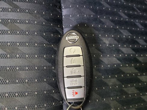 Used 2016 Nissan Altima 2.5 SV image 32