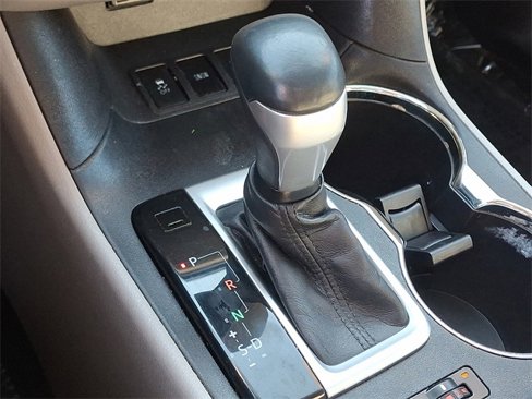 Used 2016 Toyota Highlander Limited image 15
