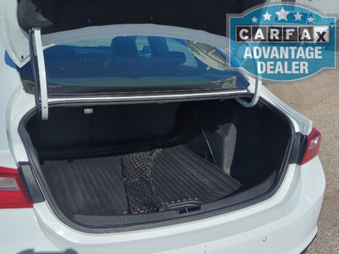 Used 2024 Chevrolet Malibu LS image 18