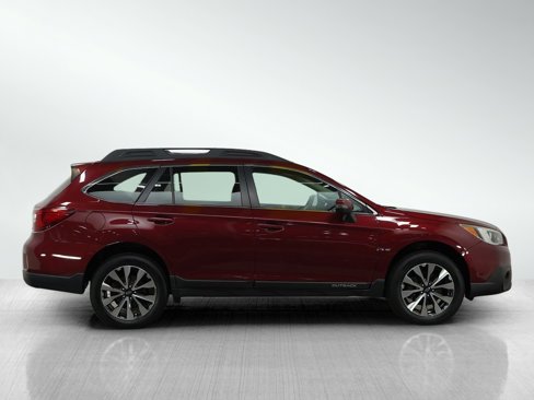 Used 2016 Subaru Outback 3.6R Limited image 6