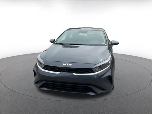 Used 2023 Kia Forte LXS image 6