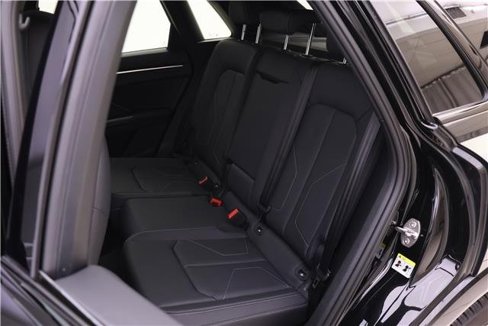 New 2025 Audi Q3 2.0T Premium w/ Convenience Package image 11