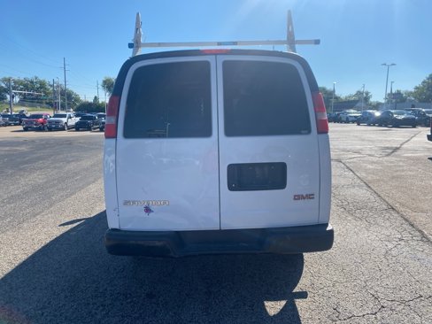 Used 2017 GMC Savana 2500 image 6