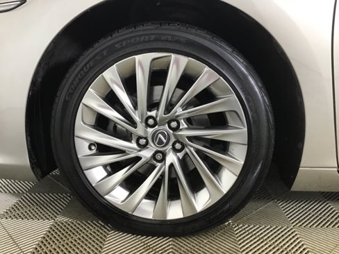 Used 2019 Lexus ES 350 Luxury image 27