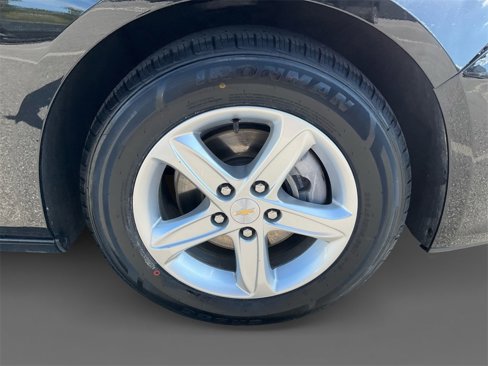 Used 2024 Chevrolet Malibu LT image 15