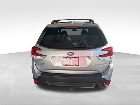 Used 2019 Subaru Forester Premium image 4