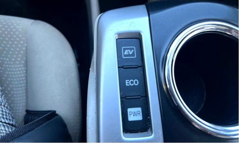 Used 2012 Toyota Prius V Two image 23