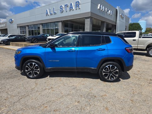 Used 2022 Jeep Compass Limited image 8