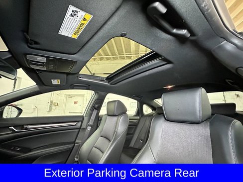 Used 2022 Honda Accord Sport image 4