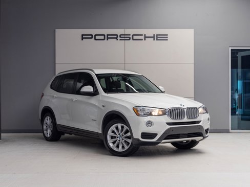 Used 2017 BMW X3 xDrive28i image 9