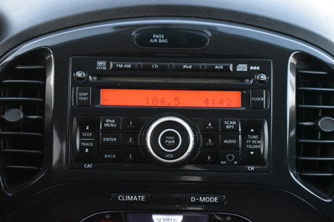 Used 2012 Nissan Juke SV image 24