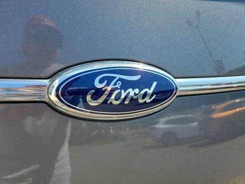 Used 2014 Ford Taurus SEL image 11