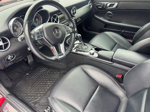 Used 2015 Mercedes-Benz SLK 350 image 9