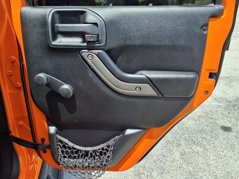Used 2012 Jeep Wrangler Unlimited Sport w/ Connectivity Group image 15