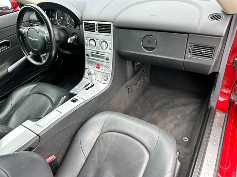 Used 2004 Chrysler Crossfire Coupe image 24