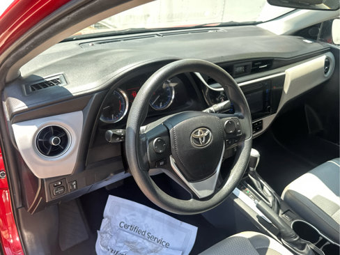 Used 2018 Toyota Corolla LE image 23
