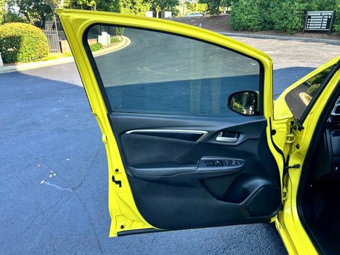 Used 2015 Honda Fit EX image 22