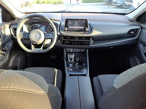 Certified 2021 Nissan Rogue S image 9