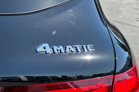 Used 2019 Mercedes-Benz GLC 300 4MATIC image 27