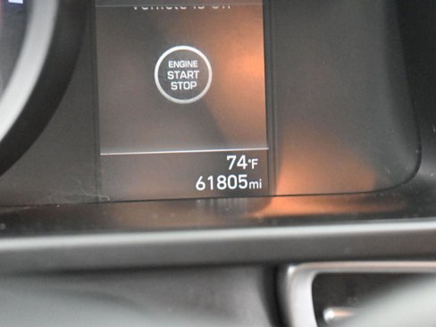 Used 2021 Hyundai Elantra SEL image 18