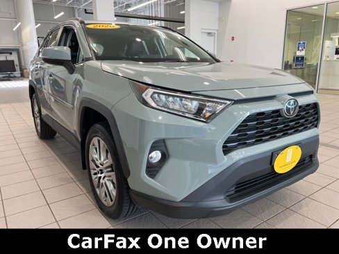 Used 2020 Toyota RAV4 XLE Premium image 1