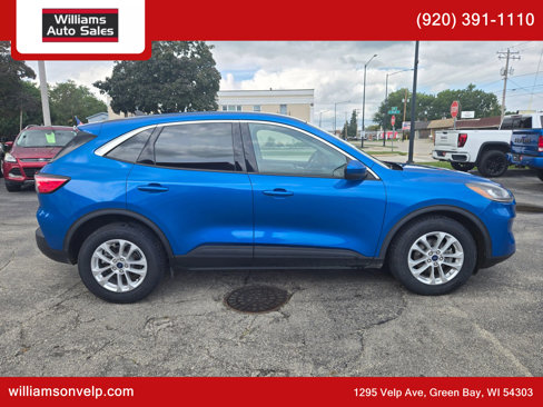 Used 2020 Ford Escape SE image 2