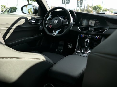 New 2024 Alfa Romeo Giulia Quadrifoglio image 25