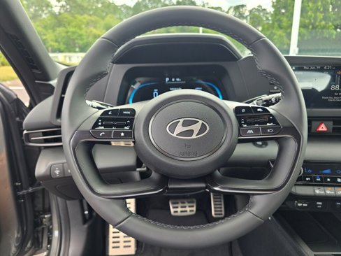 New 2025 Hyundai Elantra Sport image 20