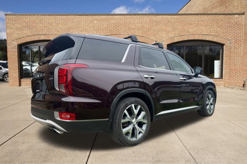 Used 2021 Hyundai Palisade SEL w/ Premium Package image 3