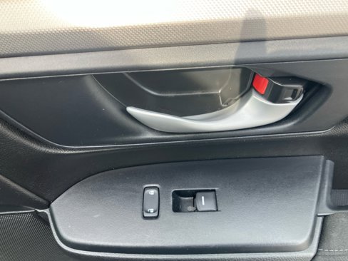 Used 2020 Honda CR-V LX image 35